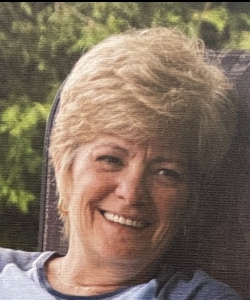 Suzanne Lynne Brown